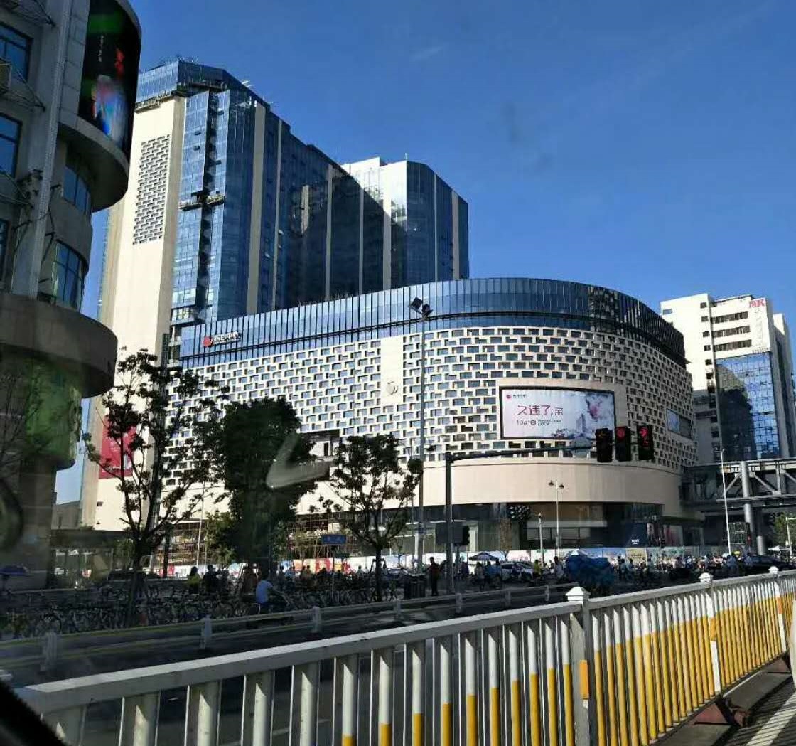 福州東百大廈頂升項目